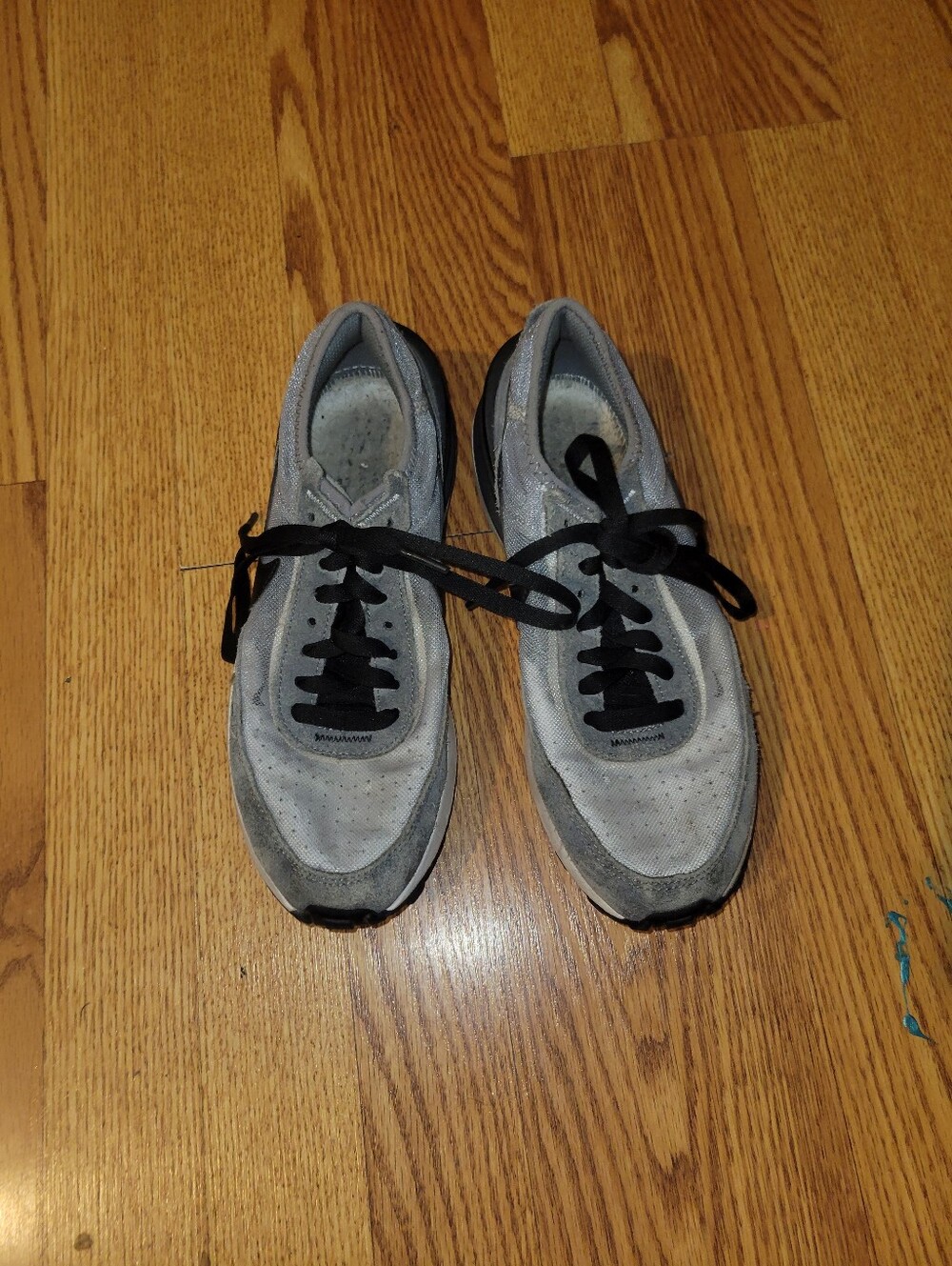 Men's Gray Casual Lace-Up Nike Sneakers